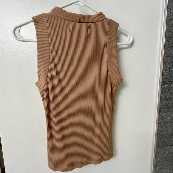 Bamboo Ribbed Sleeveless Tank - Picture 2 of 5